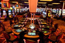 JUA47 live casino Indonesia – meja dealer langsung suasana kasino nyata